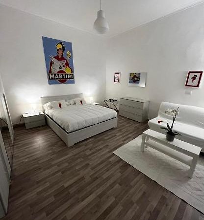Appartamento Scaramanzia Neapel Exteriör bild